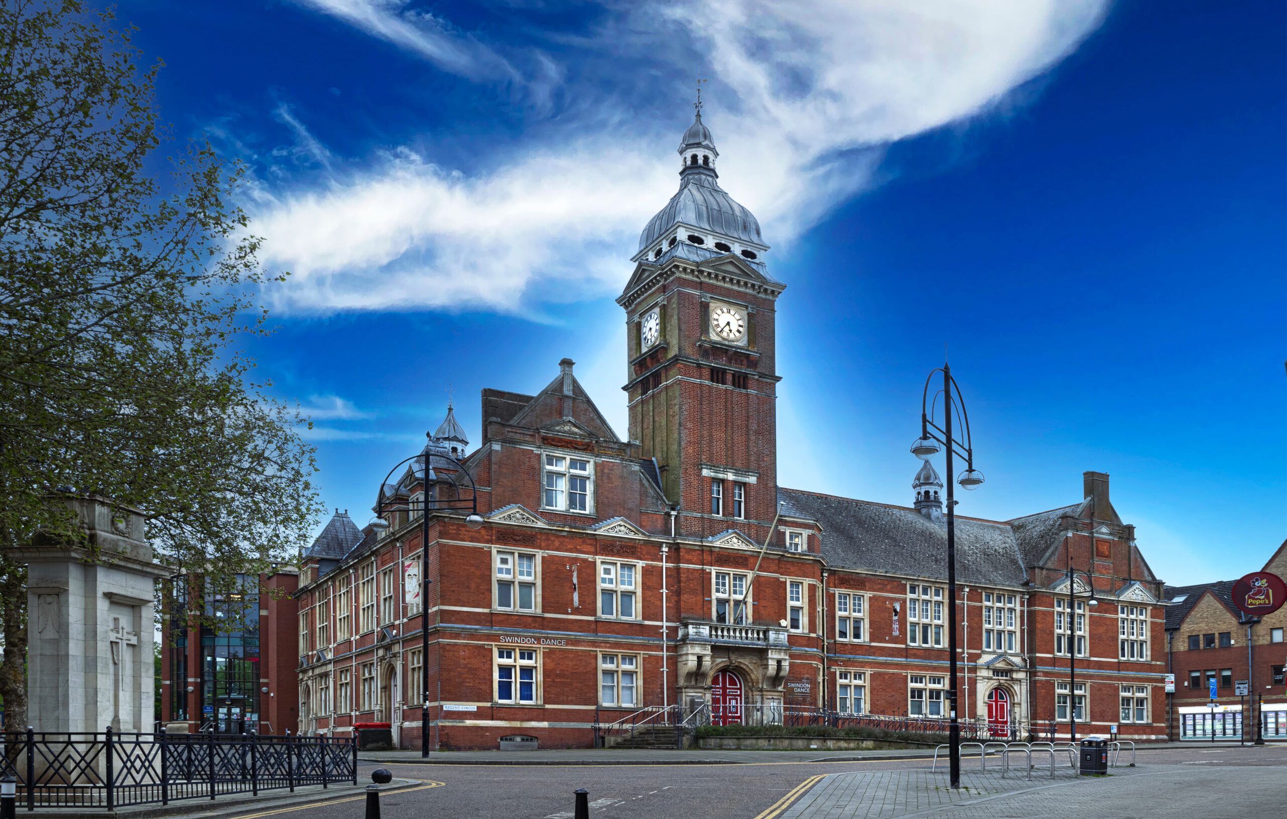 Immigration Lawyer Swindon