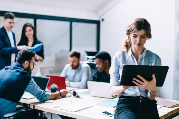 Cambios en las normas de inmigración empresarial del Reino Unido para 2025
