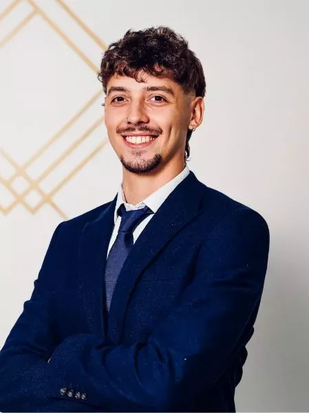Konrad Latarski OTB Legal
